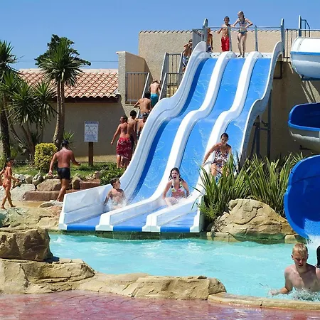 Mobile With Terrace At Domaine Les Muriers, Vendres-plage Casa vacanze *