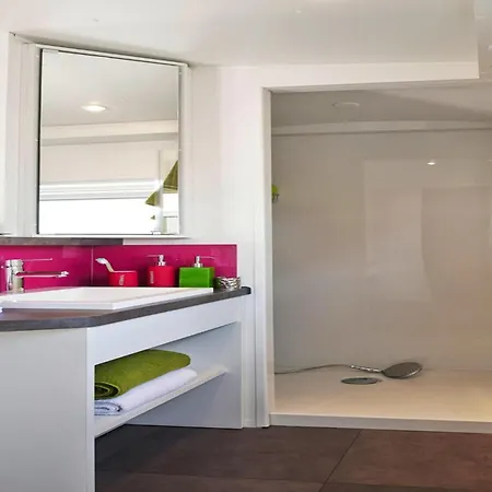 Mobile With Terrace At Domaine Les Muriers, Vendres-plage Casa vacanze Vendres