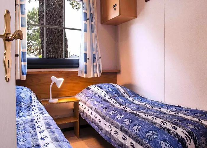 Mobile With Terrace At Domaine Les Muriers, Vendres-plage * 旺德雷