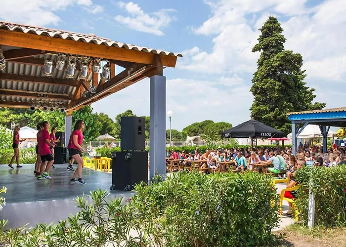 度假居 Mobile With Terrace At Domaine Les Muriers, Vendres-plage *