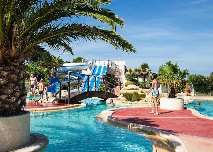 Mobile With Terrace At Domaine Les Muriers, Vendres-plage * 旺德雷